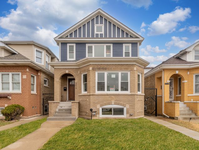 3019 N Kenneth Avenue, Chicago, IL 60641