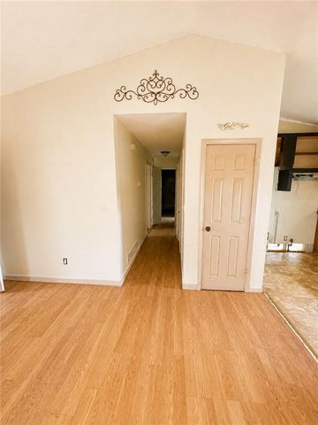 25 Highland Drive, Mcdonough, GA 30253