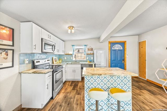 132 Vassar, San Antonio, TX 78212