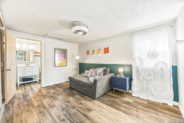 132 Vassar, San Antonio, TX 78212