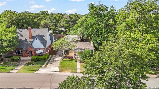 132 Vassar, San Antonio, TX 78212