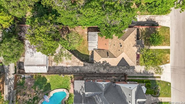 132 Vassar, San Antonio, TX 78212