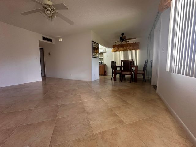 750 Burgundy P, Delray Beach, FL 33484