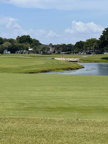 750 Burgundy P, Delray Beach, FL 33484