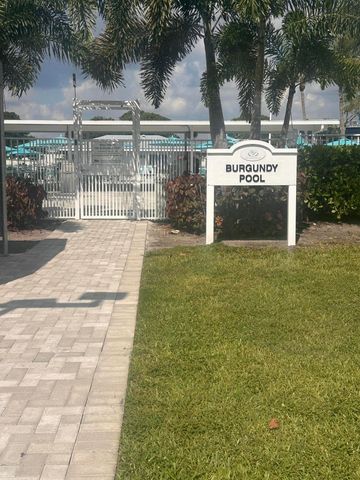 750 Burgundy P, Delray Beach, FL 33484