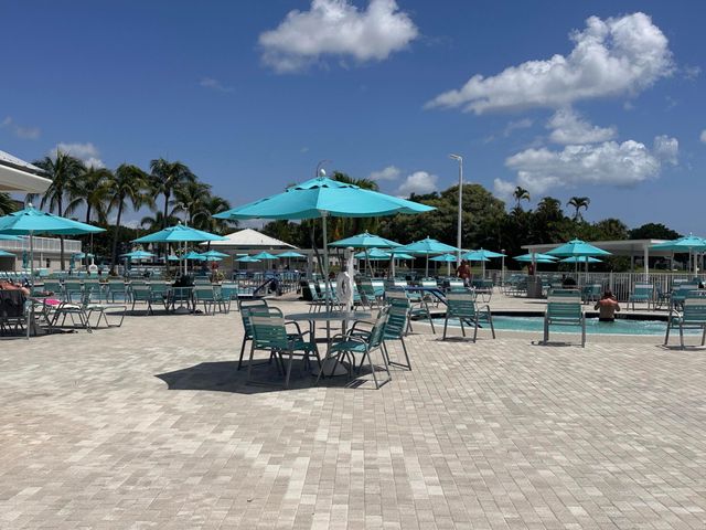 750 Burgundy P, Delray Beach, FL 33484