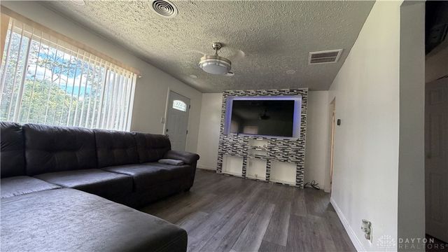 4921 Prescott Avenue 200, Dayton, OH 45406