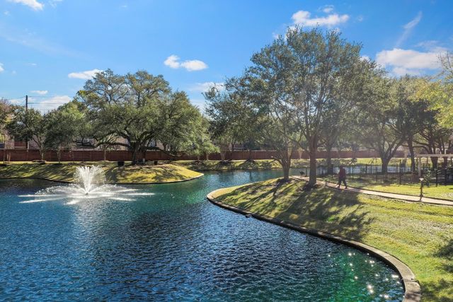 3218 Enclave Lane, Houston, TX 77077