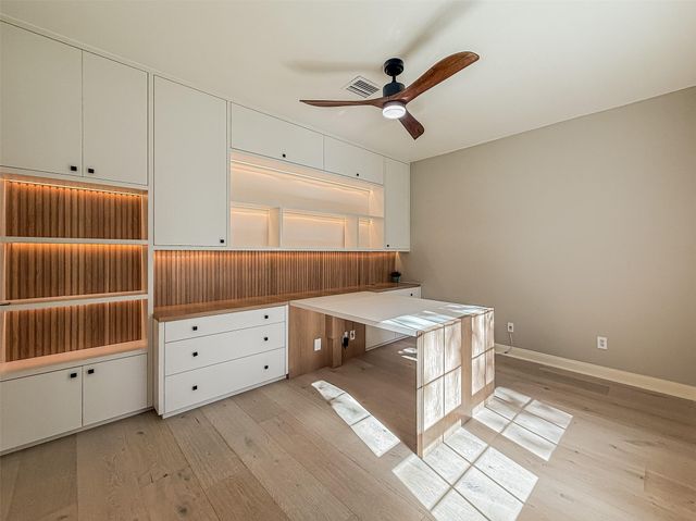 3218 Enclave Lane, Houston, TX 77077