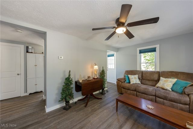 1366 E Twinsburg Road, Macedonia, OH 44056