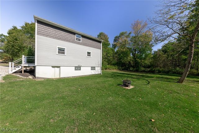 1366 E Twinsburg Road, Macedonia, OH 44056