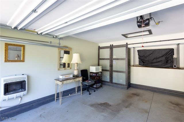 1366 E Twinsburg Road, Macedonia, OH 44056