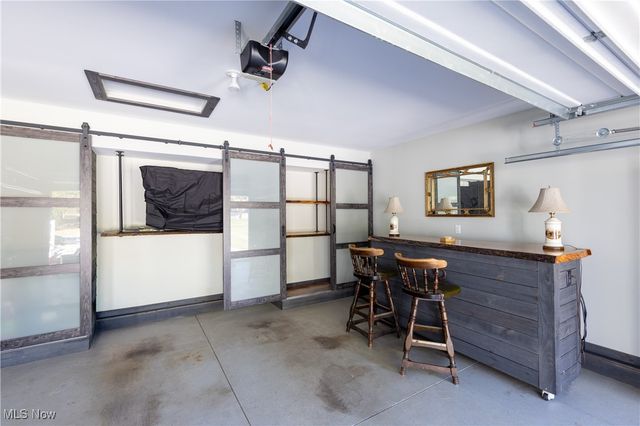 1366 E Twinsburg Road, Macedonia, OH 44056