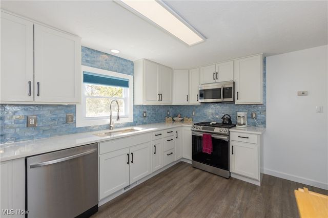 1366 E Twinsburg Road, Macedonia, OH 44056