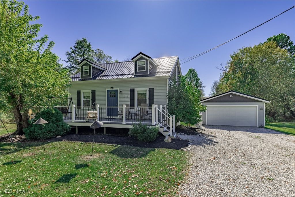 1366 E Twinsburg Road, Macedonia, OH 44056