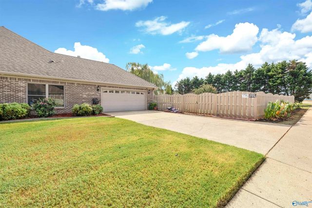 135 Fenwick Place, Harvest, AL 35749