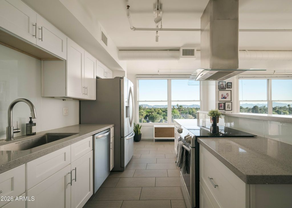 535 W THOMAS Road 510, Phoenix, AZ 85013