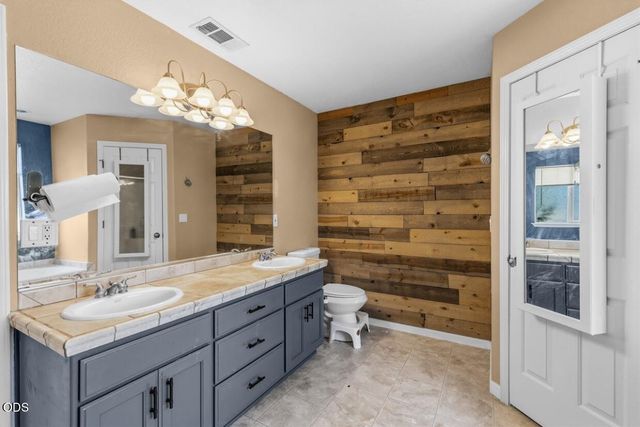 101 Aberdeen Lane, Eagle Point, OR 97524