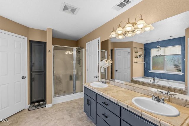 101 Aberdeen Lane, Eagle Point, OR 97524