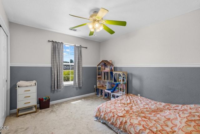 101 Aberdeen Lane, Eagle Point, OR 97524