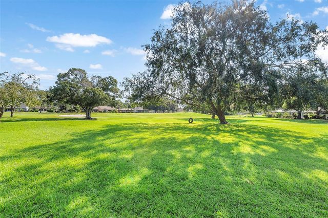 665 BROADMOOR CIRCLE, Winter Haven, FL 33884