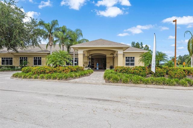 665 BROADMOOR CIRCLE, Winter Haven, FL 33884