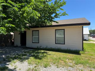 1012 W Hensley, Bartlesville, OK 74003