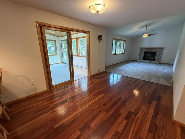 6867 Valiant Drive, Windsor, WI 53598