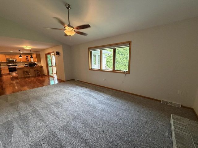 6867 Valiant Drive, Windsor, WI 53598