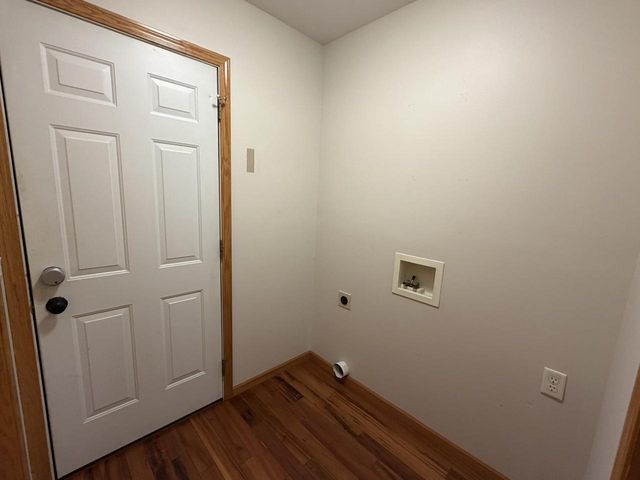 6867 Valiant Drive, Windsor, WI 53598