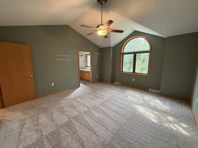 6867 Valiant Drive, Windsor, WI 53598