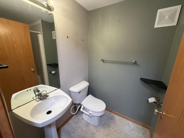 6867 Valiant Drive, Windsor, WI 53598