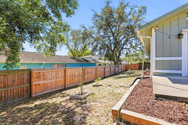 506 SUMMERWOOD COURT, Tarpon Springs, FL 34689