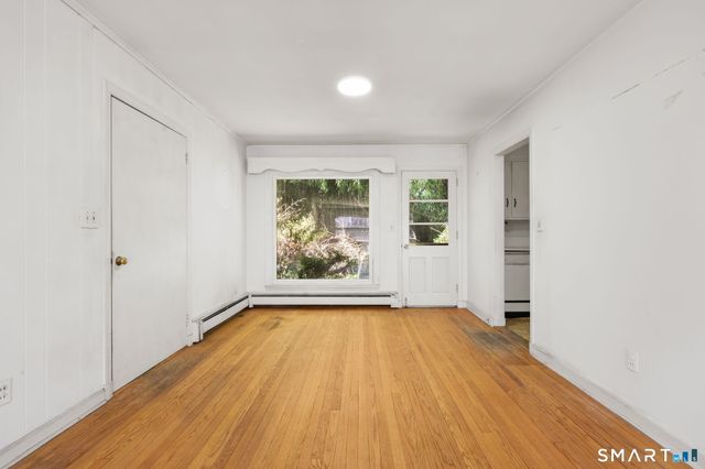 420 Valley Road, Greenwich, CT 06807