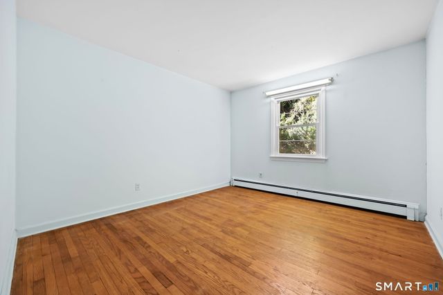 420 Valley Road, Greenwich, CT 06807