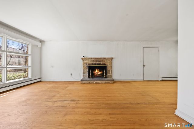 420 Valley Road, Greenwich, CT 06807