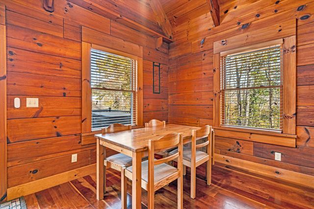 94 Lakecrest DR, Hardy, VA 24101