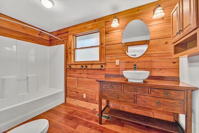 94 Lakecrest DR, Hardy, VA 24101