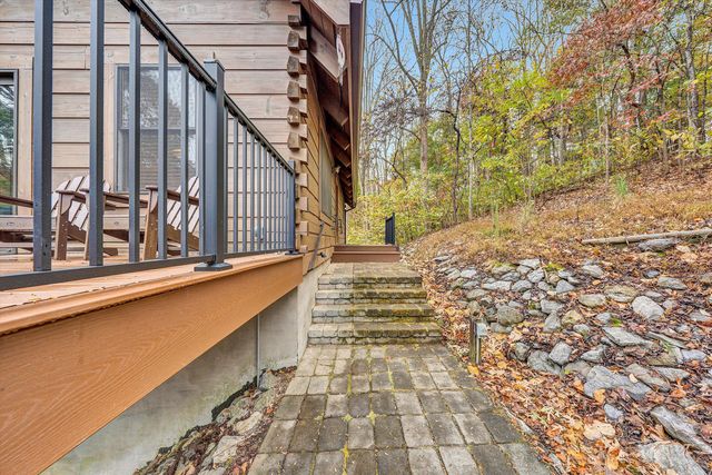 94 Lakecrest DR, Hardy, VA 24101