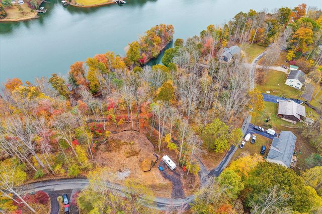 94 Lakecrest DR, Hardy, VA 24101