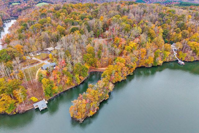 94 Lakecrest DR, Hardy, VA 24101