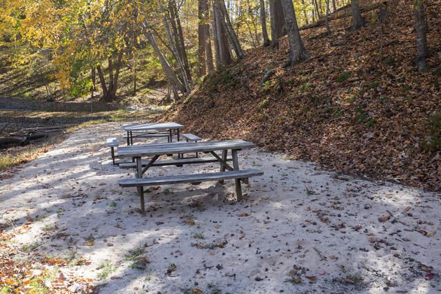 94 Lakecrest DR, Hardy, VA 24101