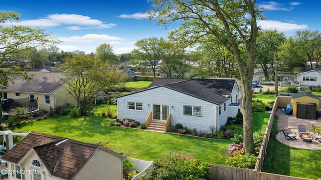 385 Delaware Drive, Brick, NJ 08723