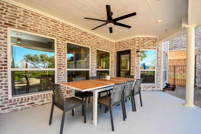 4703 Wentworth Drive, Fulshear, TX 77441