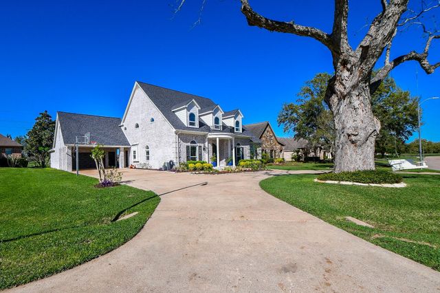 4703 Wentworth Drive, Fulshear, TX 77441