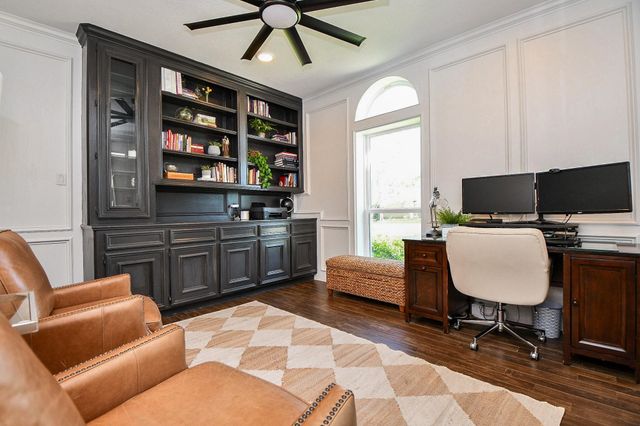 4703 Wentworth Drive, Fulshear, TX 77441