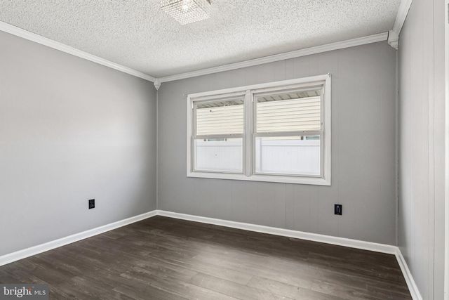 42 MAPLEWICK LN, Willingboro, NJ 08046