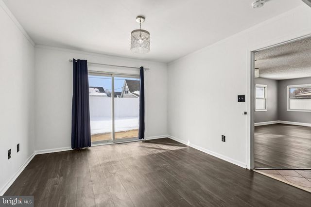 42 MAPLEWICK LN, Willingboro, NJ 08046