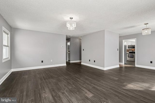 42 MAPLEWICK LN, Willingboro, NJ 08046