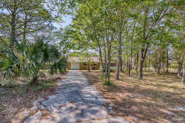 1601 College Pkwy, Gulf Breeze, FL 32563